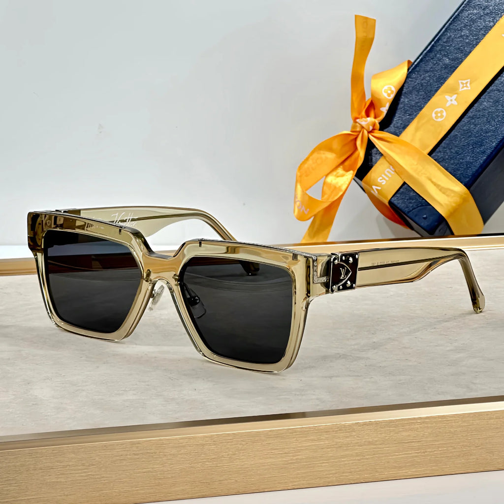 Bold Square Frame Sunglasses Rivet Metal Hinge Decor Eyewear K030101