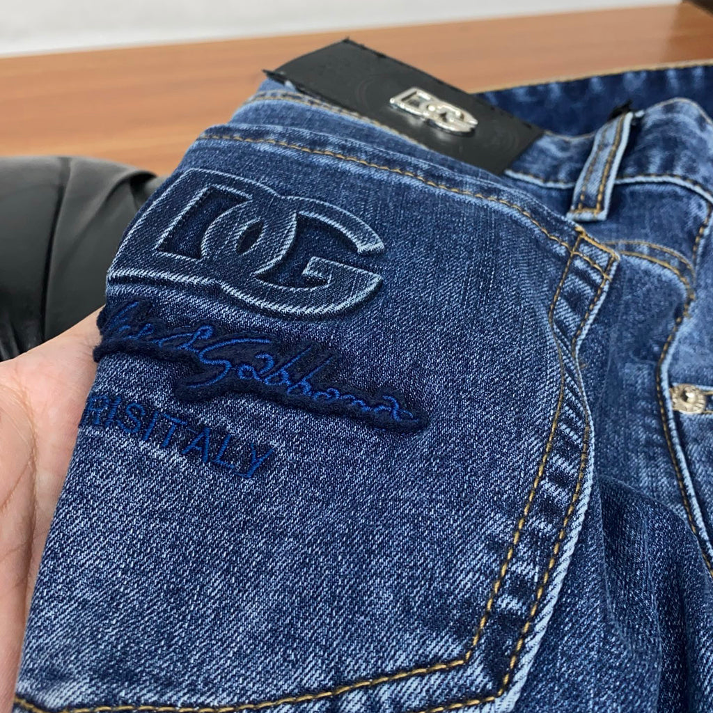 Medium Blue Wash Embroidery Letter Pocket Denim Jeans L260628