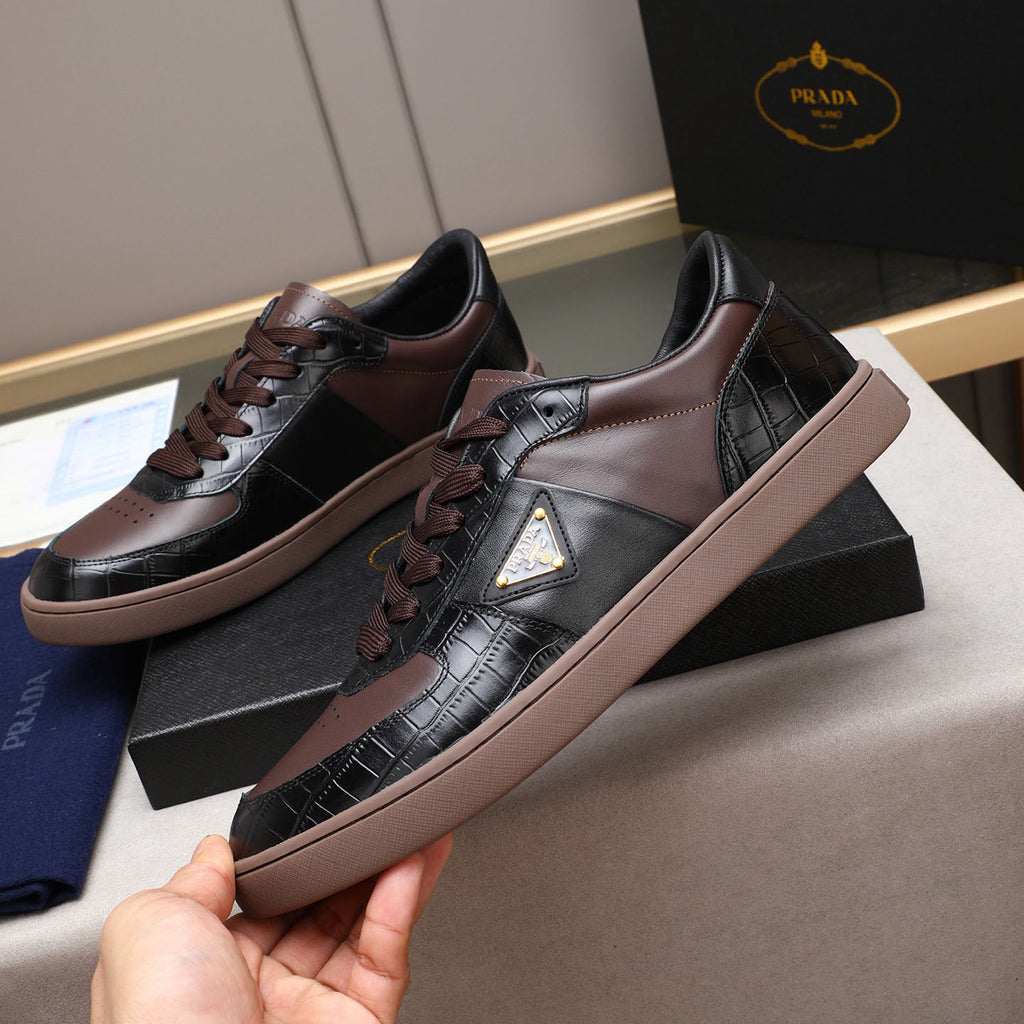 Croc Embossed Patchwork Triangle Logo Low Top Sneakers S283409