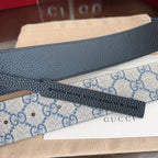 Beige Base Blue Interlocking Pattern Belt With Two-Tone Circle Buckle E020807