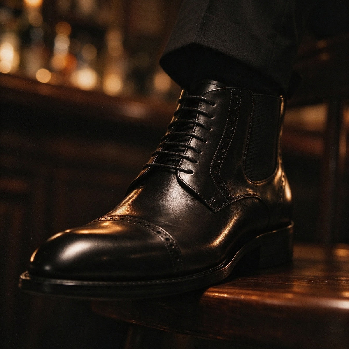 Cap Toe Brogue Lace-Up Chelsea Boots Y101106