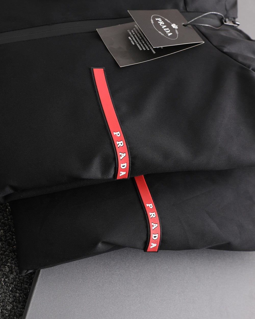 Hooded Zip Up Windbreaker Jacket U310521