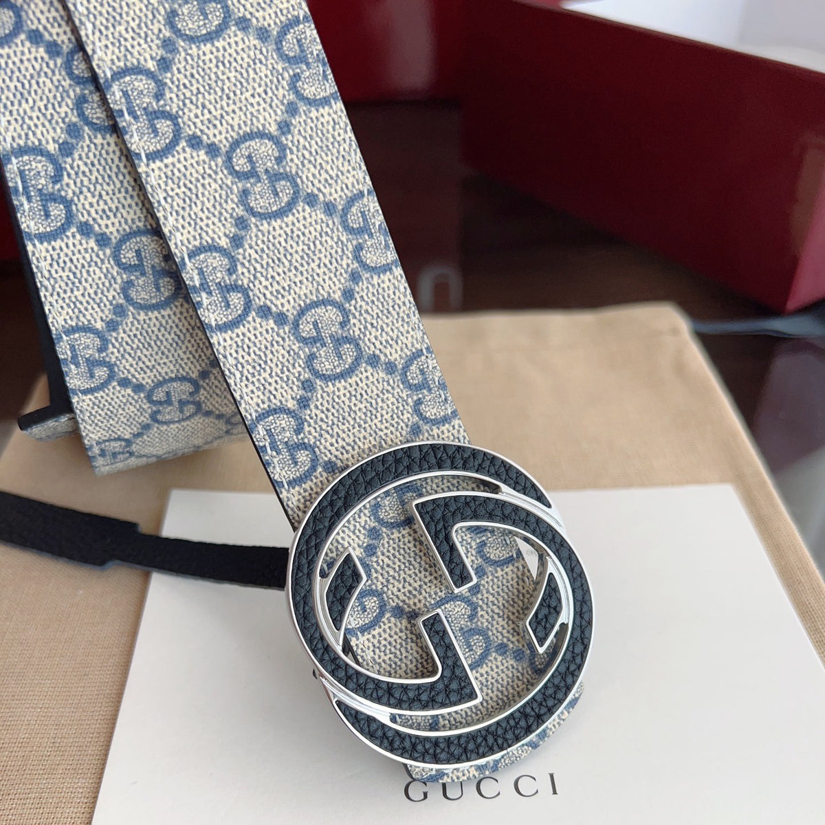 Beige Base Blue Interlocking Pattern Belt With Two-Tone Circle Buckle E020807