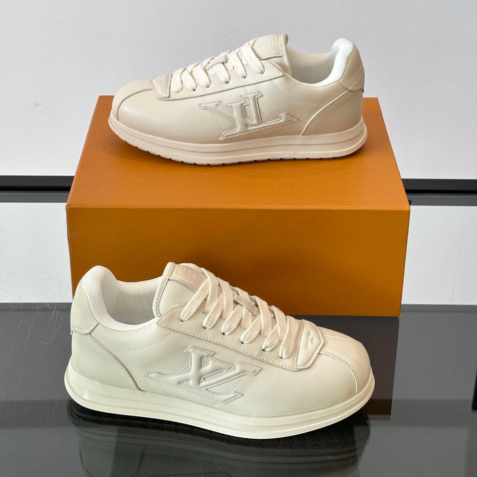 Side Embroidered Logo Low Top Lace-Up Casual Sneaker S283425