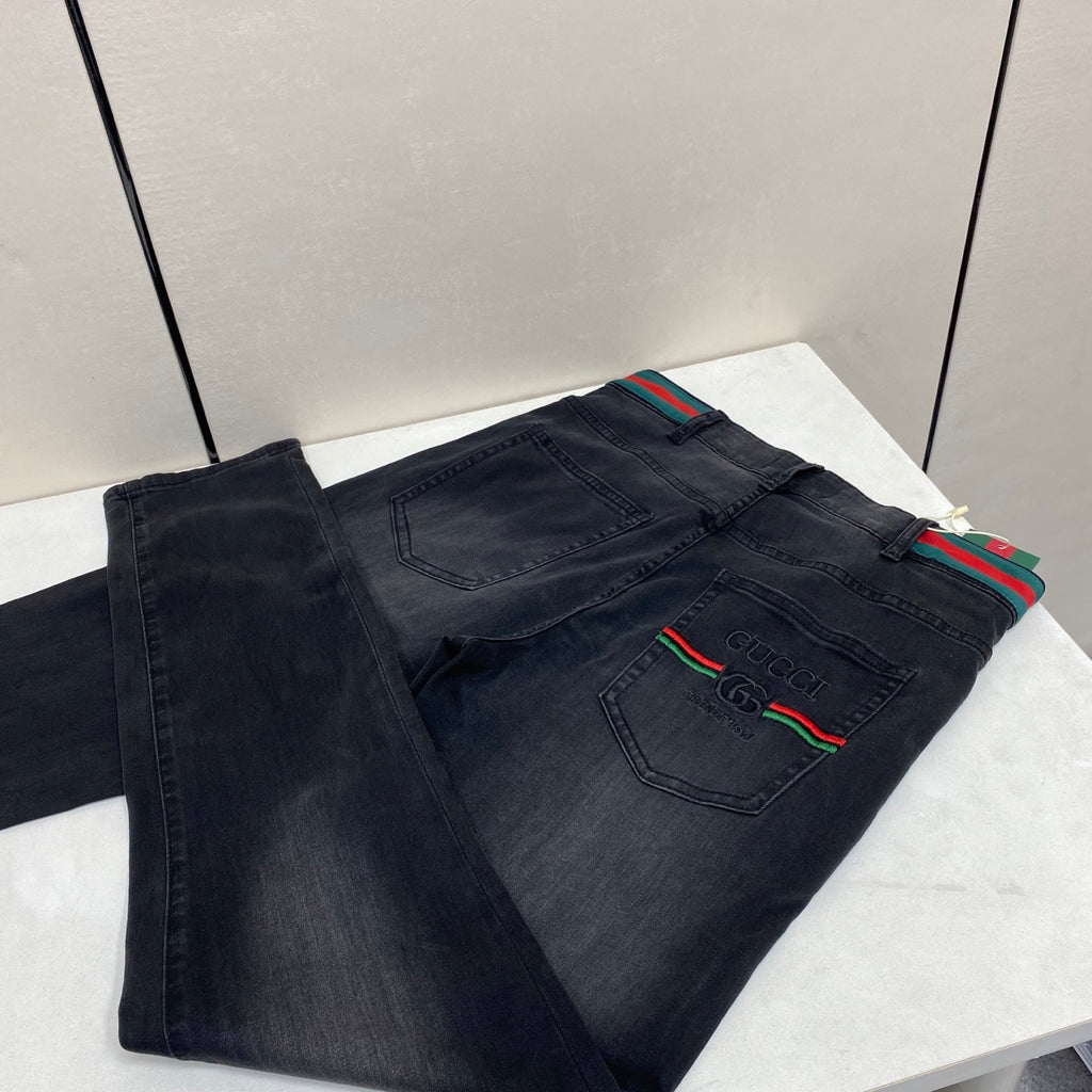 Black Faded Web Stripe Waist Embroidery Jeans V260805