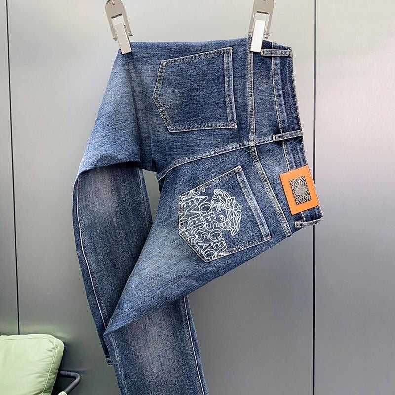 Men Dark Vintage Washed Jeans Medusa Head & Letter Print Back Pocket Slim Fit Denim Pants C261013