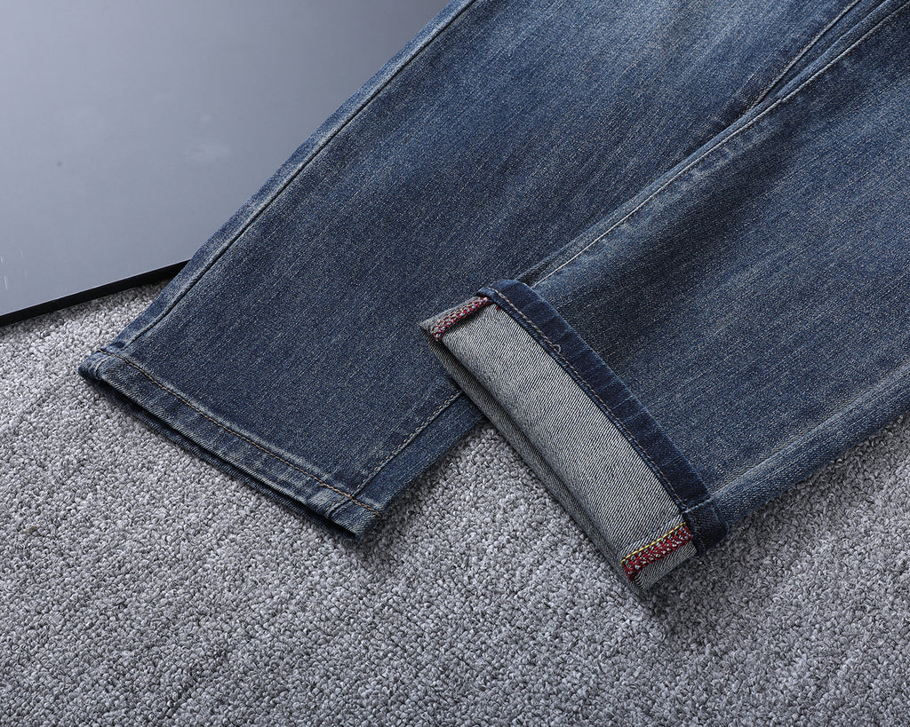 Vintage Fade Triangle Emblem & Text Print Jeans V260821