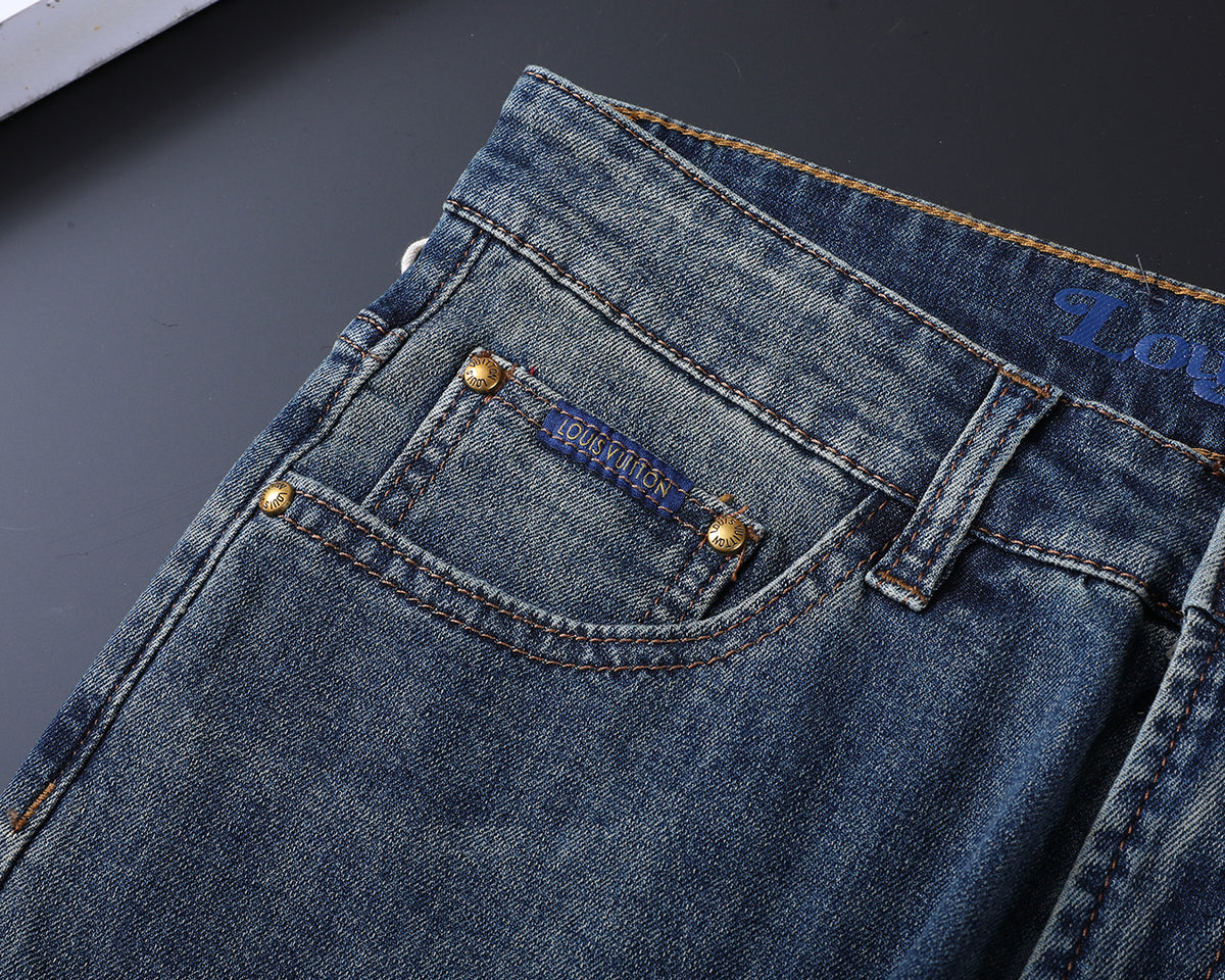 Large Printed Motif Pocket Slim Fit Denim V260828