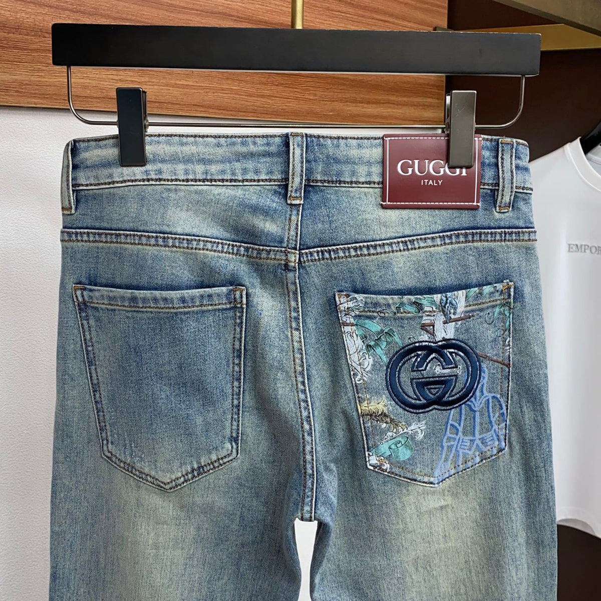 Vintage Wash Graphic Printed Pocket Denim Jeans L260630