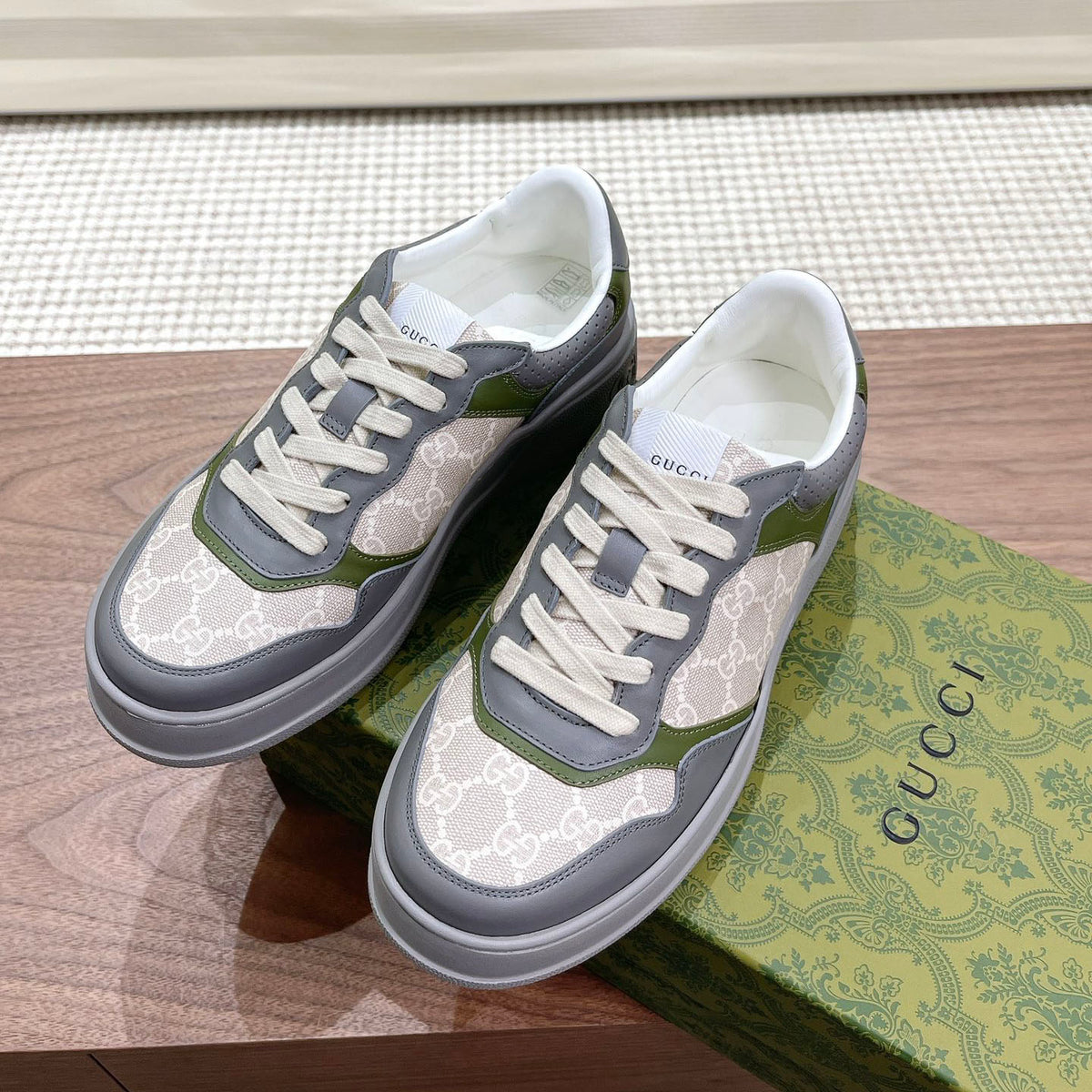 Men's Interlocking G Monogram Patchwork Platform Sneakers JN081101