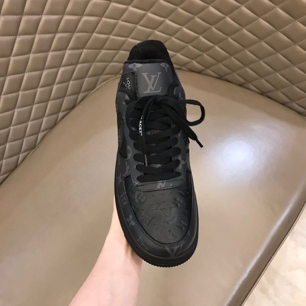 Co-branded Monogram Patchwork Low Top Sneakers S283404