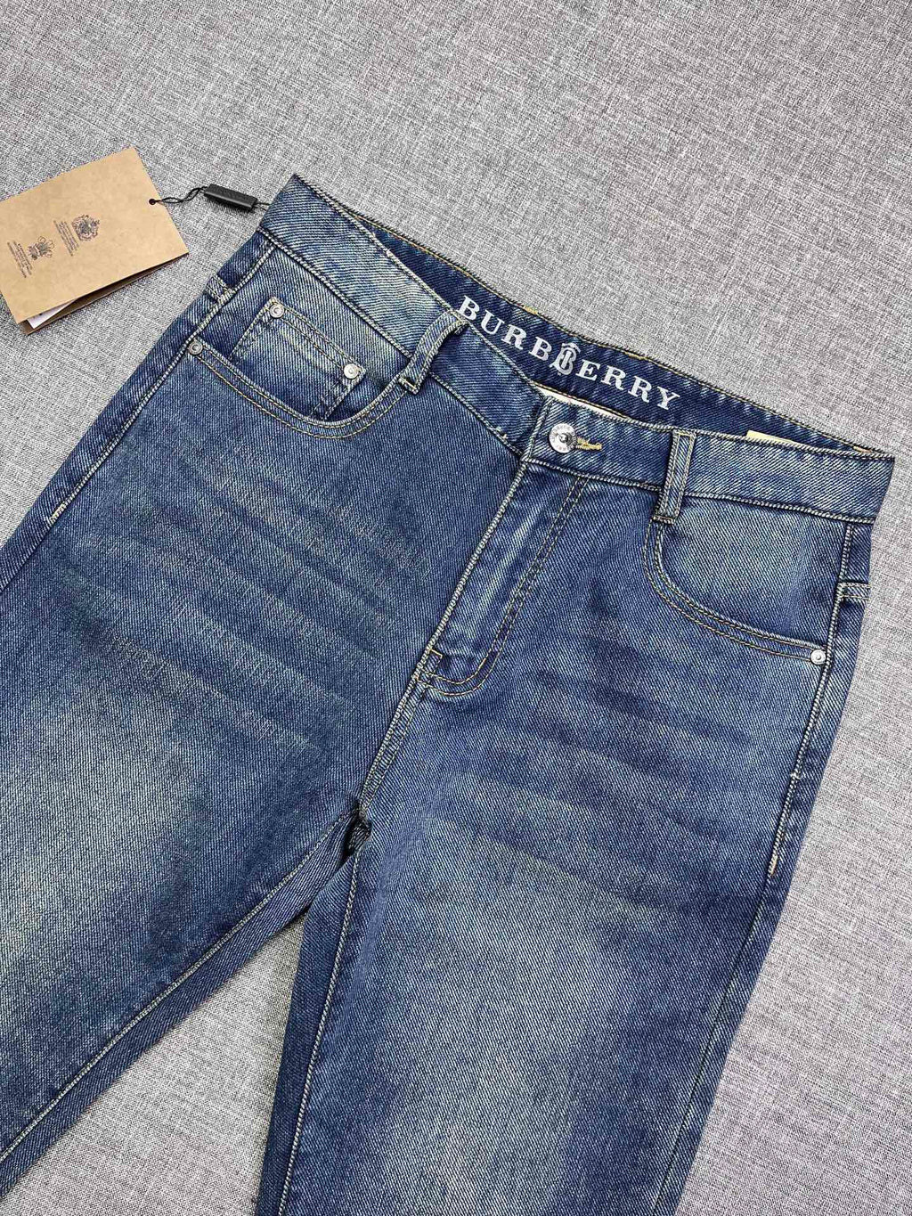 Vintage Fade Blue Embossed Text Jeans M260721