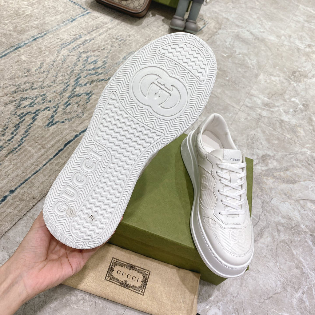 Embossed Pattern Lace-Up Thick Sole Casual Sneakers S283413