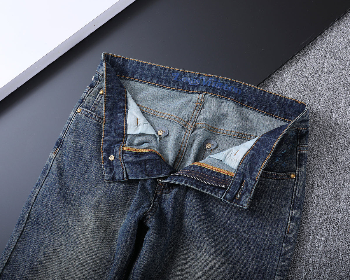 Large Printed Motif Pocket Slim Fit Denim V260828