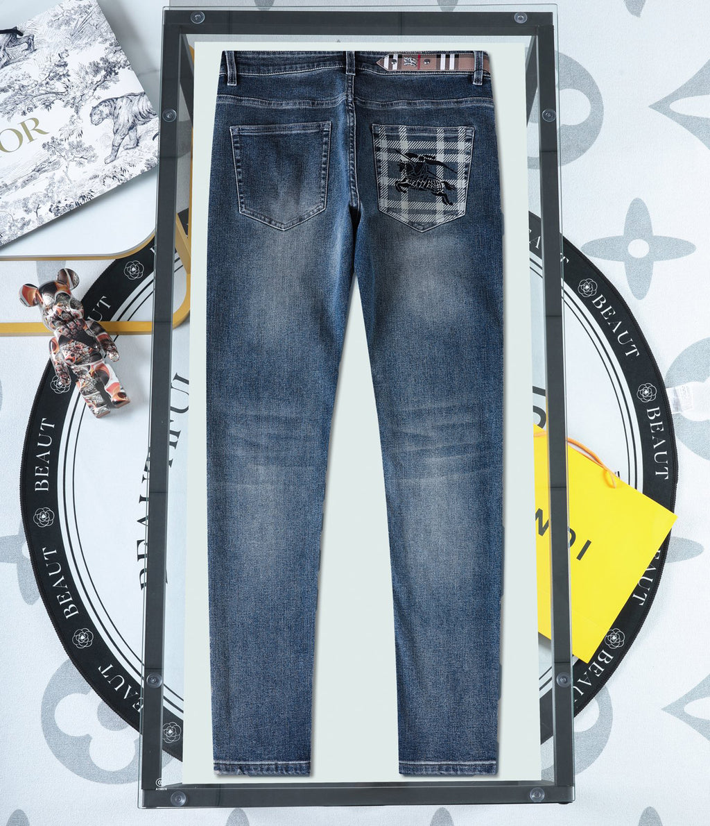 Dark Vintage Fade Check Print Knight Logo Jeans V260810