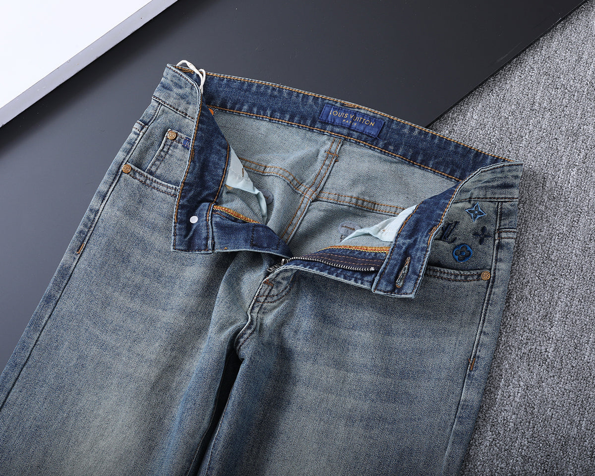 Vintage Fade Camo Pattern Embroidered Jeans V260850
