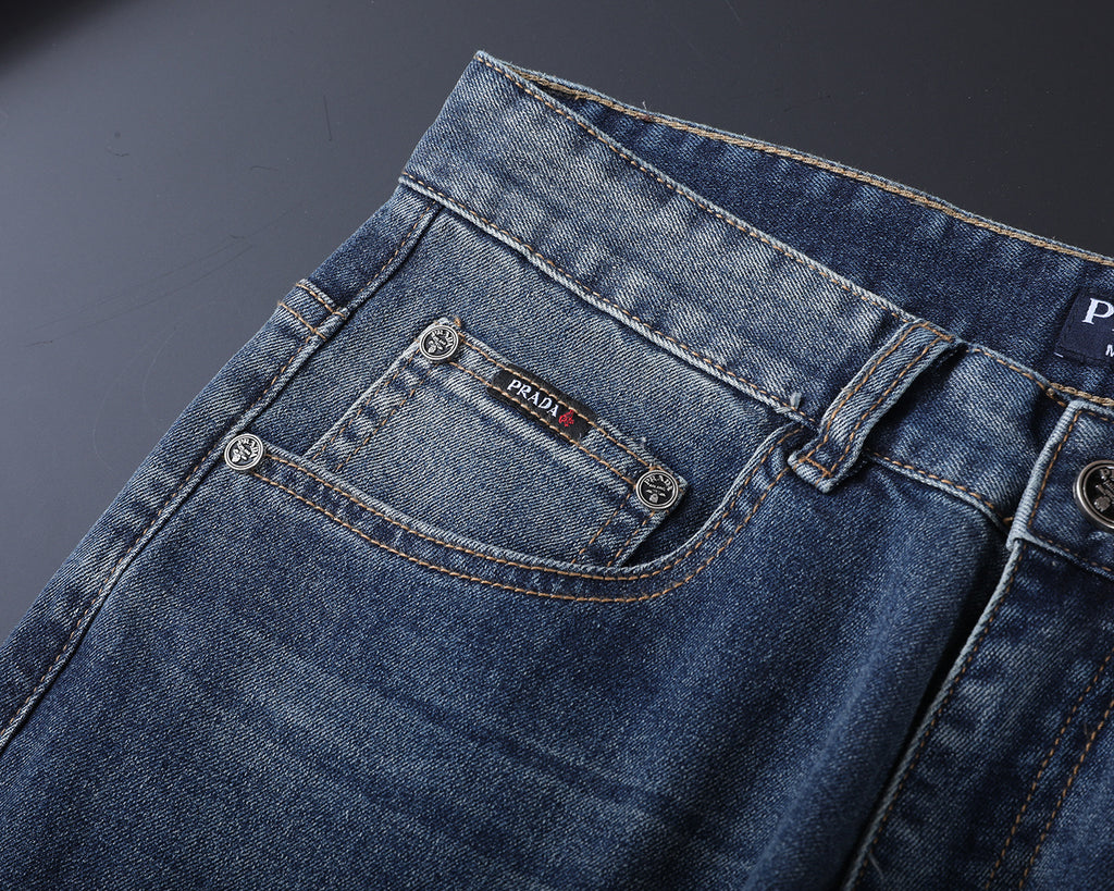 Vintage Emblem Embroidery Red Label Slim Denim V260839