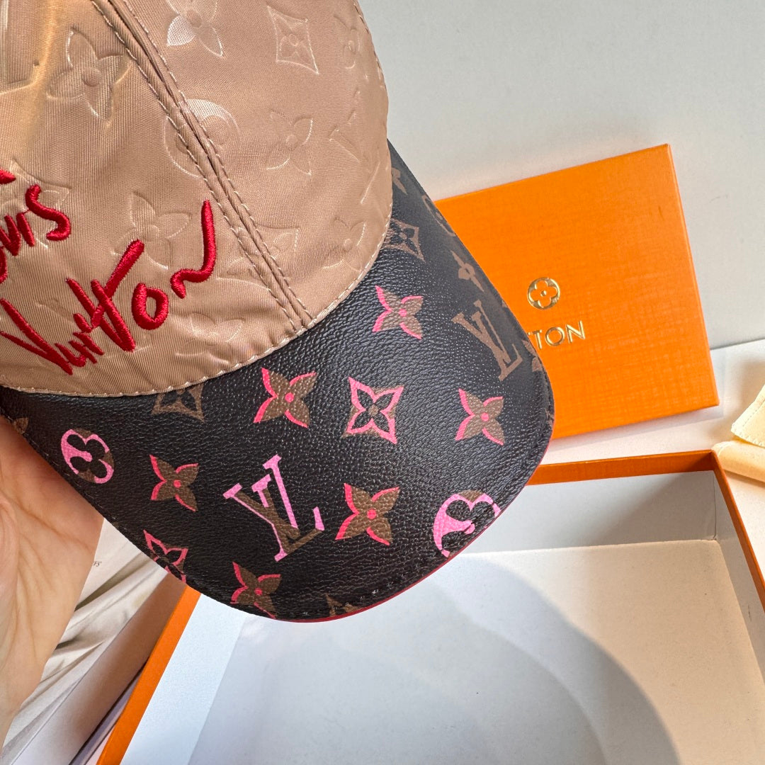 Embroidered Script Logo Baseball Cap G103017