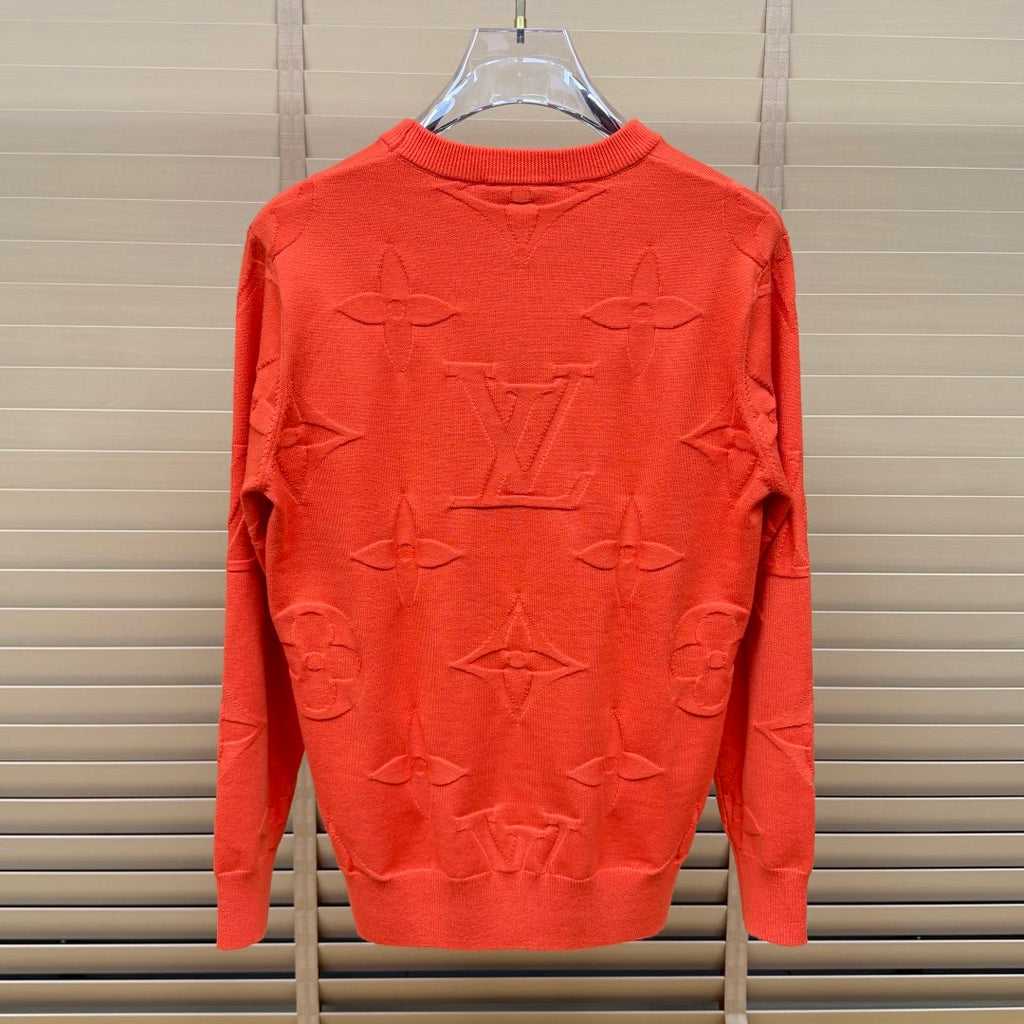 New Round Neck Embossed Jacquard Knit Sweater GN380101