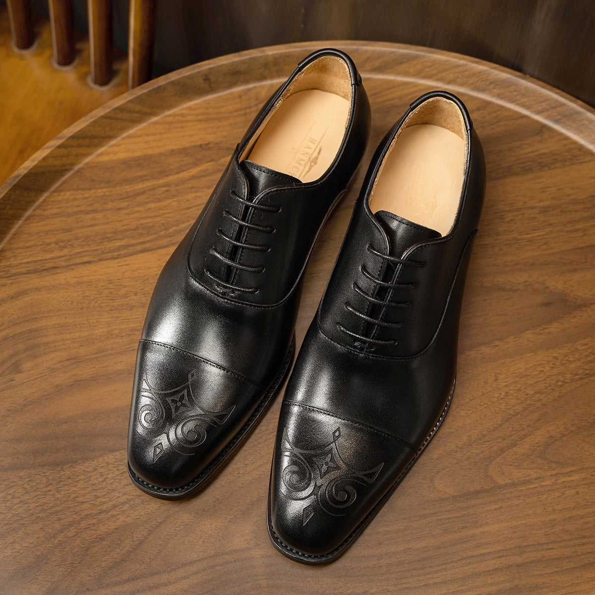Cap Toe Engraved Oxford Dress Shoes P050520