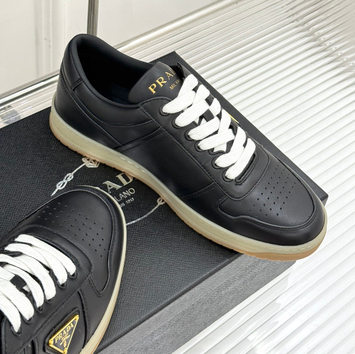 Triangle Badge Flat Lace-up Sneakers With Perforated Toe S265505