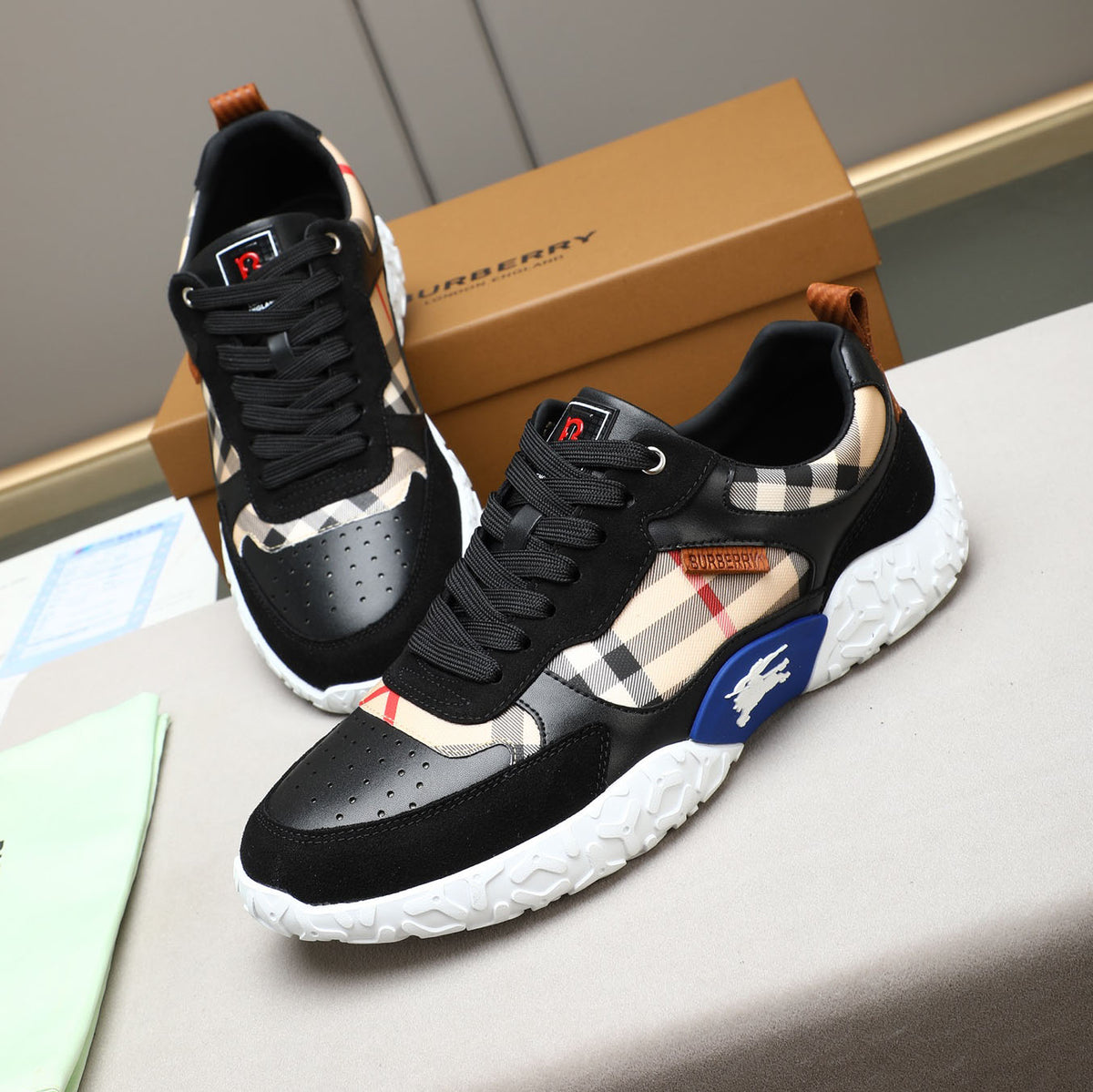 Men's Plaid Patchwork Chunky Sole Casual Sneakers NE190125