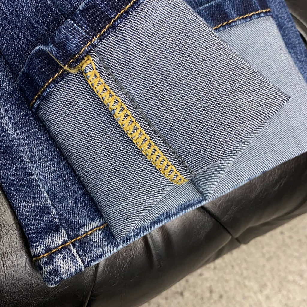 Medium Blue Wash Embroidery Letter Pocket Denim Jeans L260628