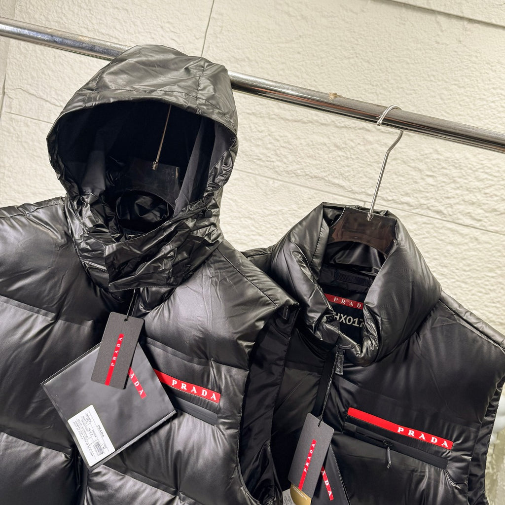 Removable Hood Quilted Puffer Vest U310523