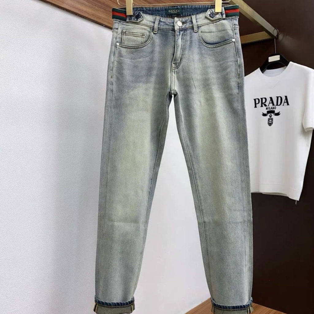 Men Vintage Faded Light Wash Jeans C261020