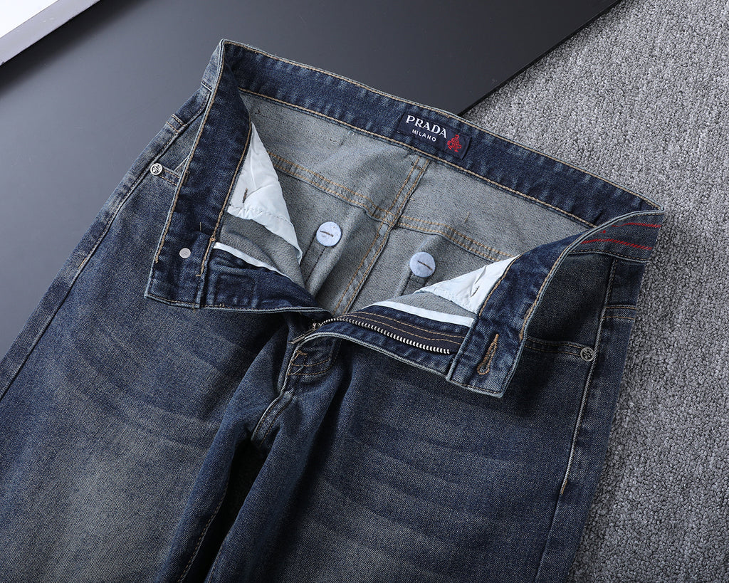 Vintage Emblem Embroidery Red Label Slim Denim V260839
