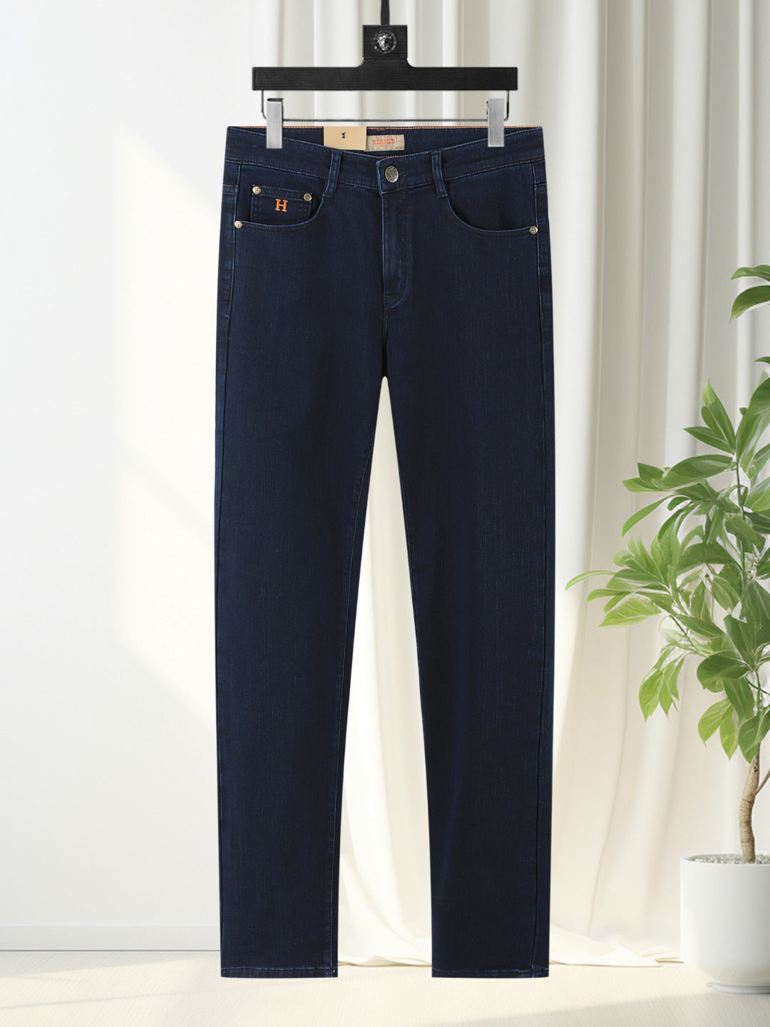 Deep Indigo Horse Embroidery Slim Denim M260709