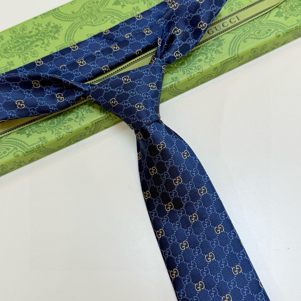 Men's Diamond Grid Jacquard Necktie E2081008