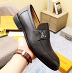 Men's Cross Grain Metal Logo Slip-On Loafers NE190130