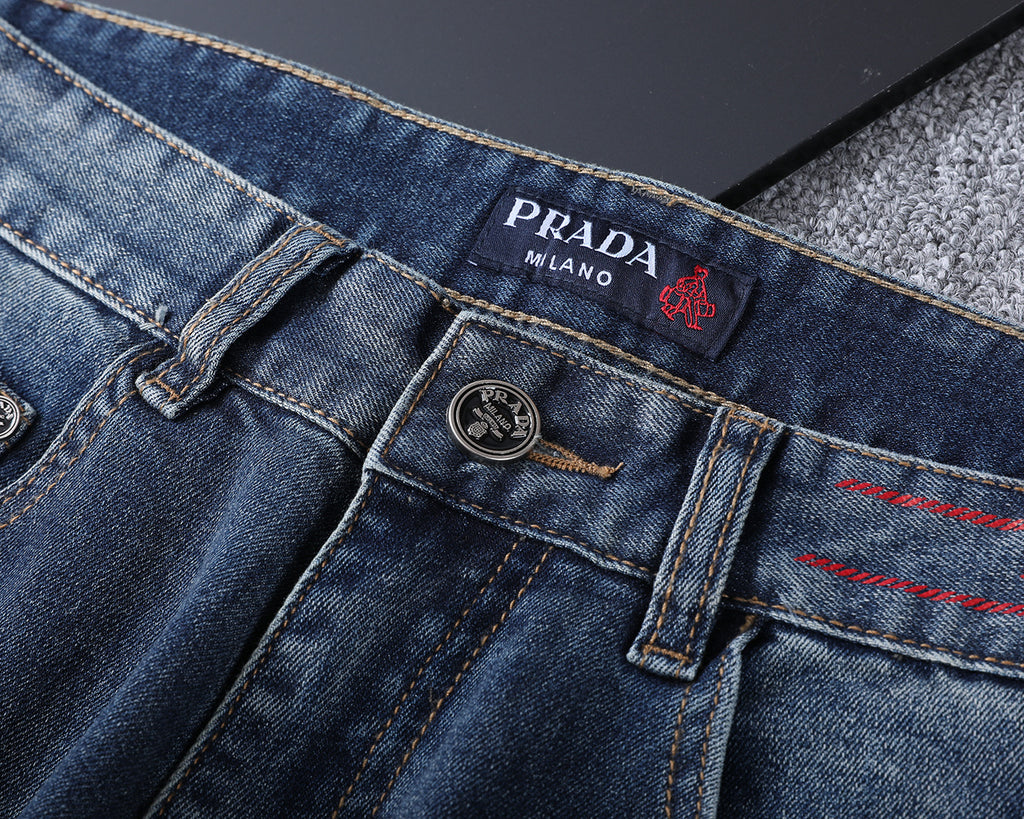 Vintage Emblem Embroidery Red Label Slim Denim V260839