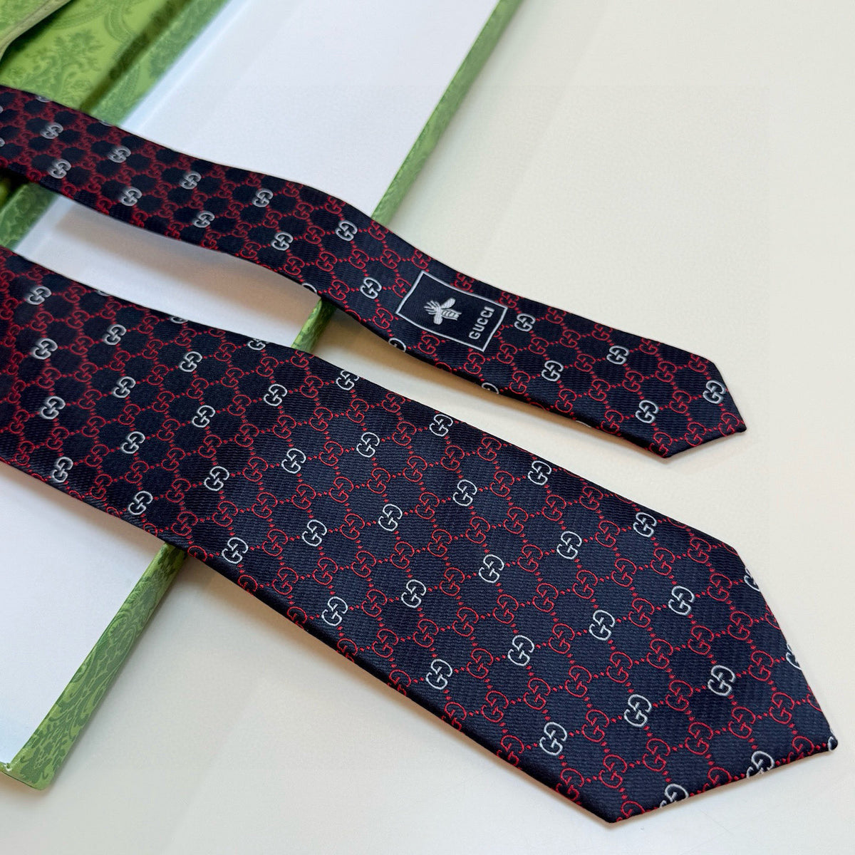 Men's Diamond Grid Jacquard Necktie E2081008