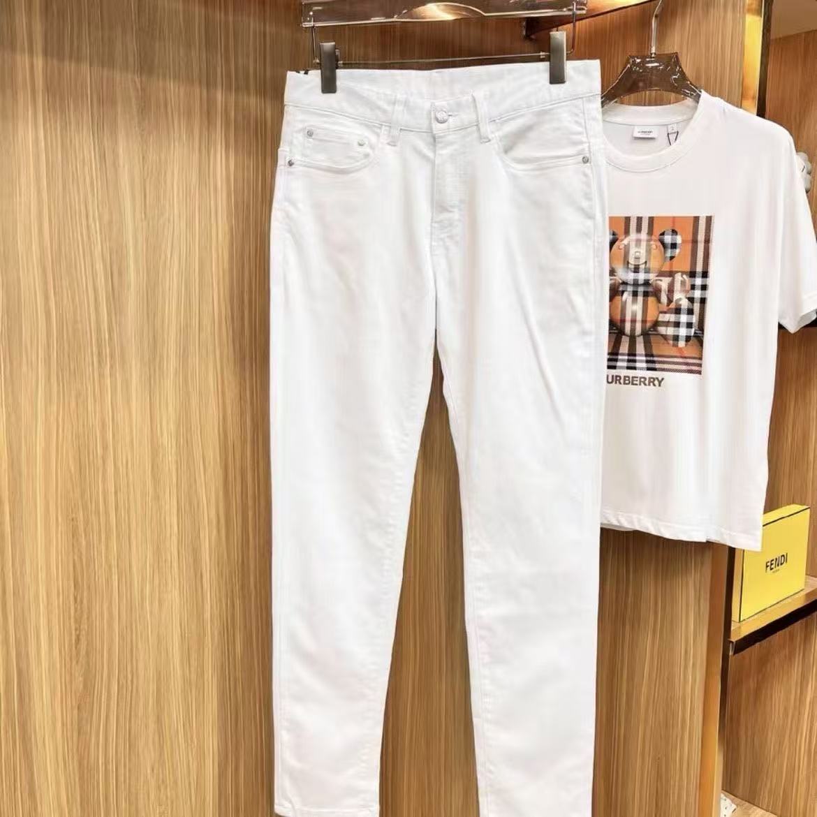 White Waistband Logo Print Triangle Logo Slim Jeans C261007