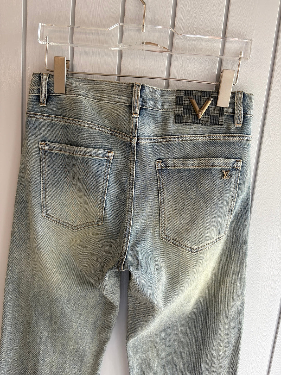 Light Faded Grey-Blue Metal V Emblem Slim Jeans C261041