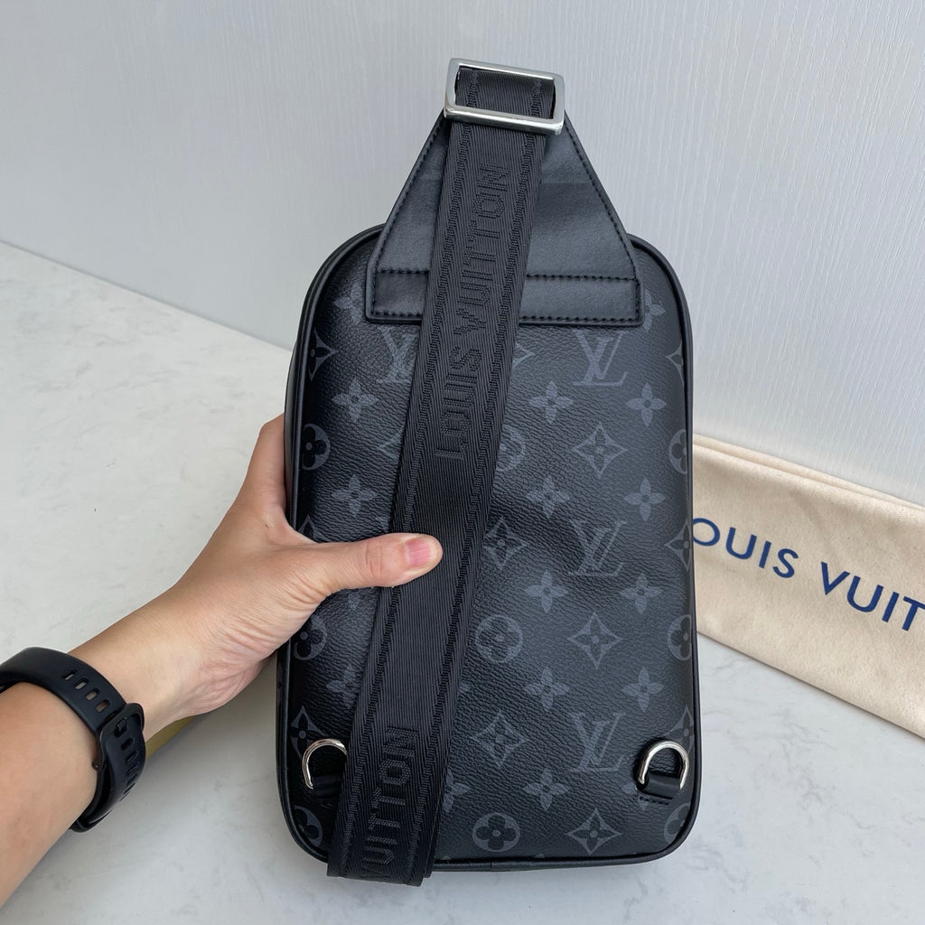Printed Fabric Metal Logo Vertical Chest Sling Bag B101009