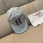 Letter H & Carriage Embroidery Baseball Cap G103012