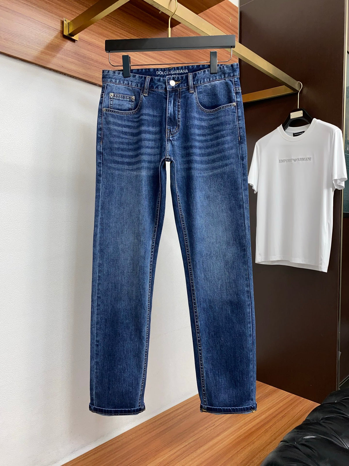 Medium Blue Wash Embroidery Letter Pocket Denim Jeans L260628