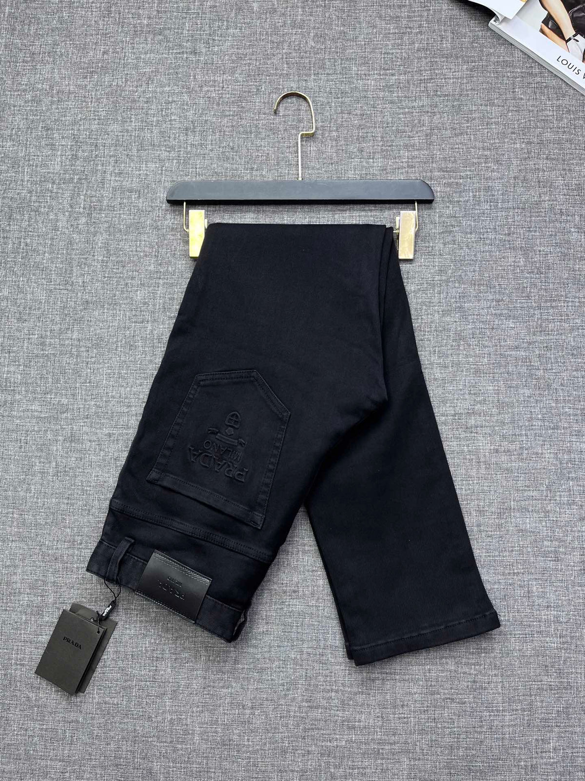 Solid Black Debossed Shield Motif Slim Denim M260716