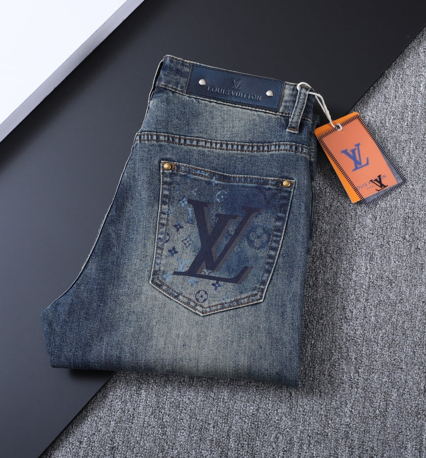 Large Printed Motif Pocket Slim Fit Denim V260828