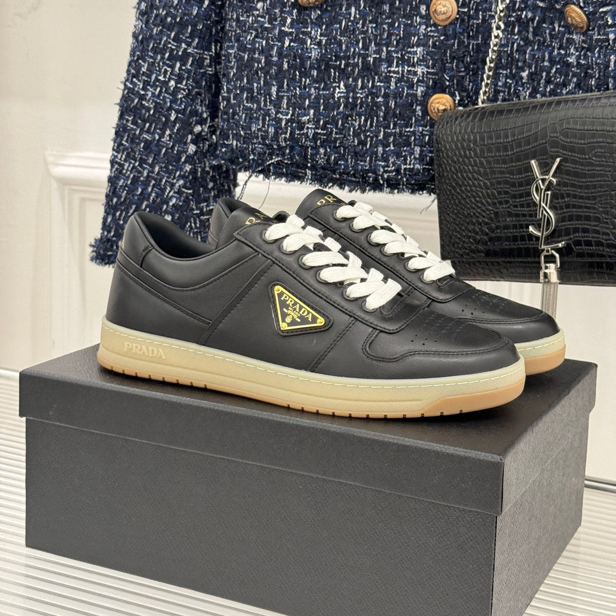 Triangle Badge Flat Lace-up Sneakers With Perforated Toe S265505
