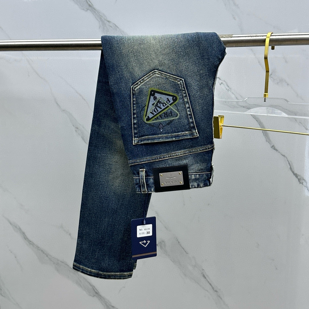 Dark Blue Vintage Triangle Graphic Print Slim Denim Jeans M260738