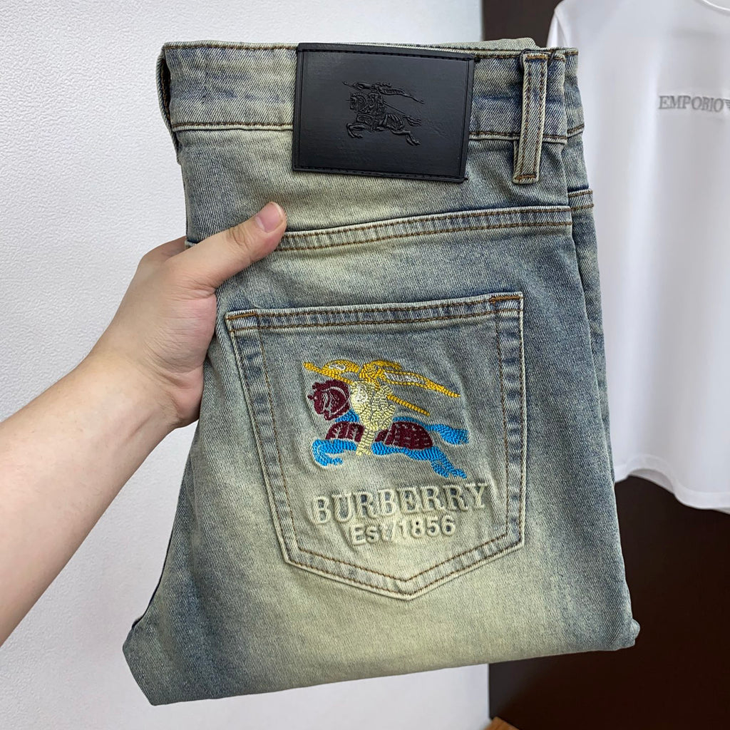 Light Faded Wash Artistic Embroidery Detail Denim Jeans L260613
