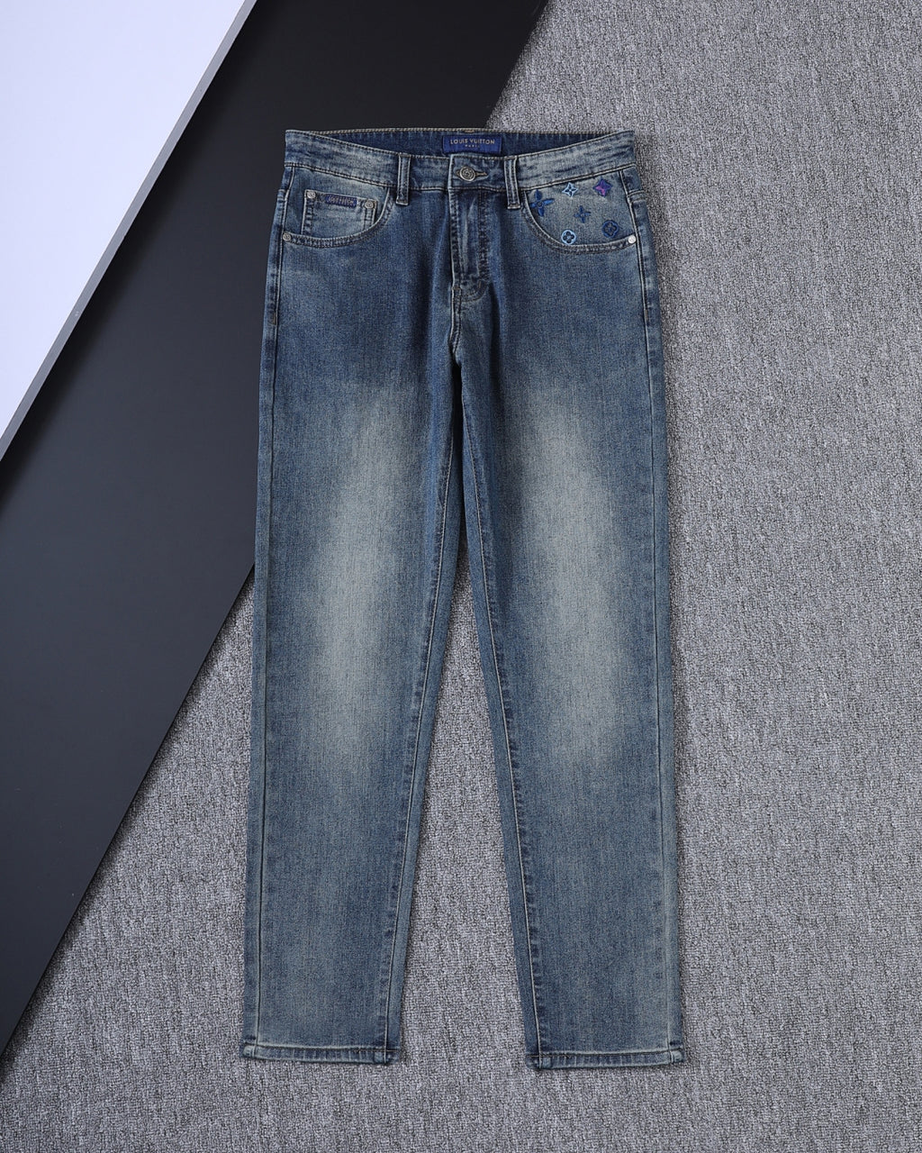 Multi-Color Embroidered Motif Pocket Slim Fit Denim V260827