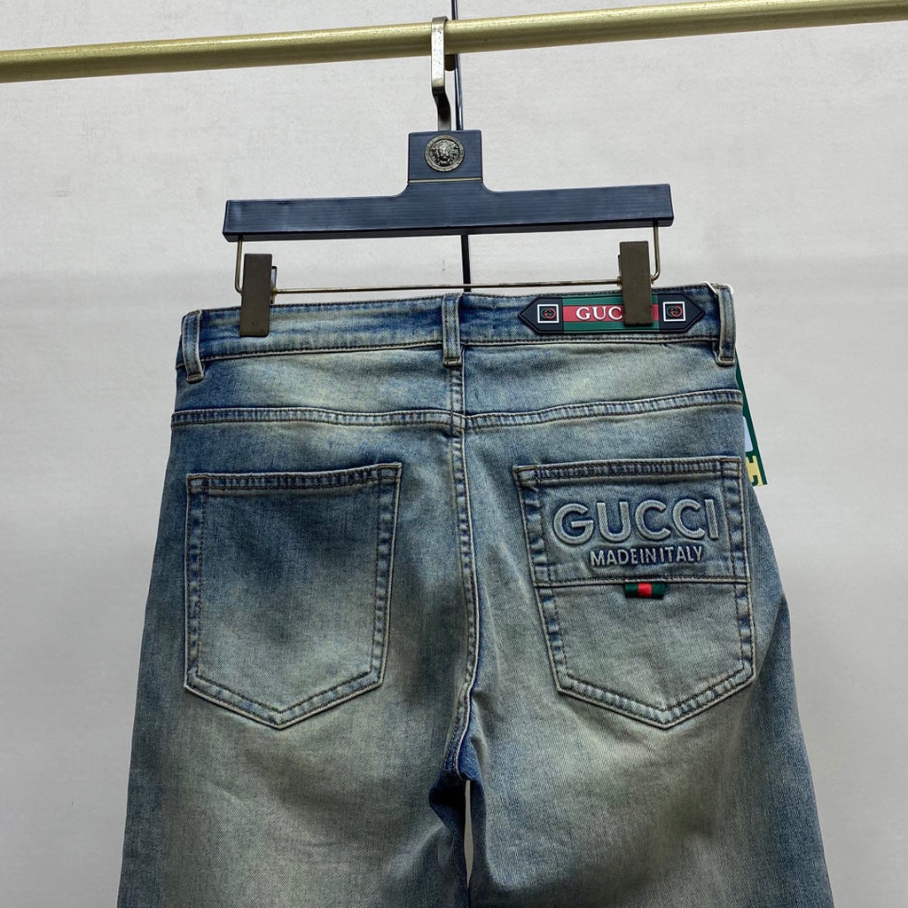 Light Wash Embossed Letter Embroidery Denim Jeans L260636