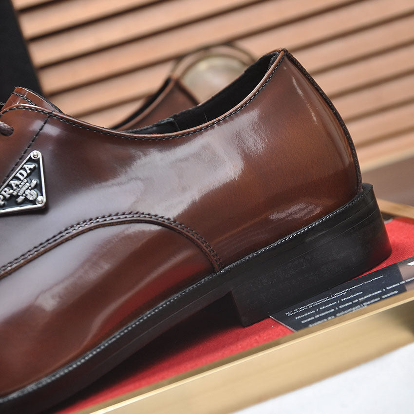 Men's Triangle Logo Glossy Lace-up Derby Shoes JN081114