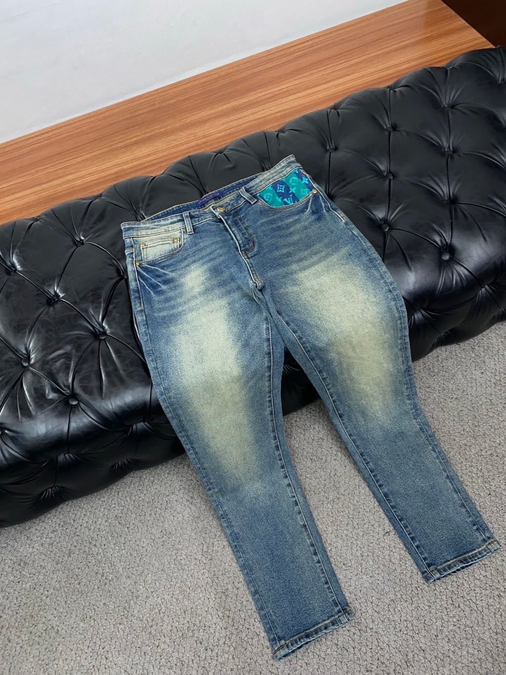 Yellow Tone Retro Denim Jeans With Blue Leather Waist Patch R260537