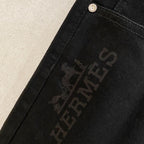 Back Pocket Subtle Printed Solid Black Straight Denim Jeans P141004